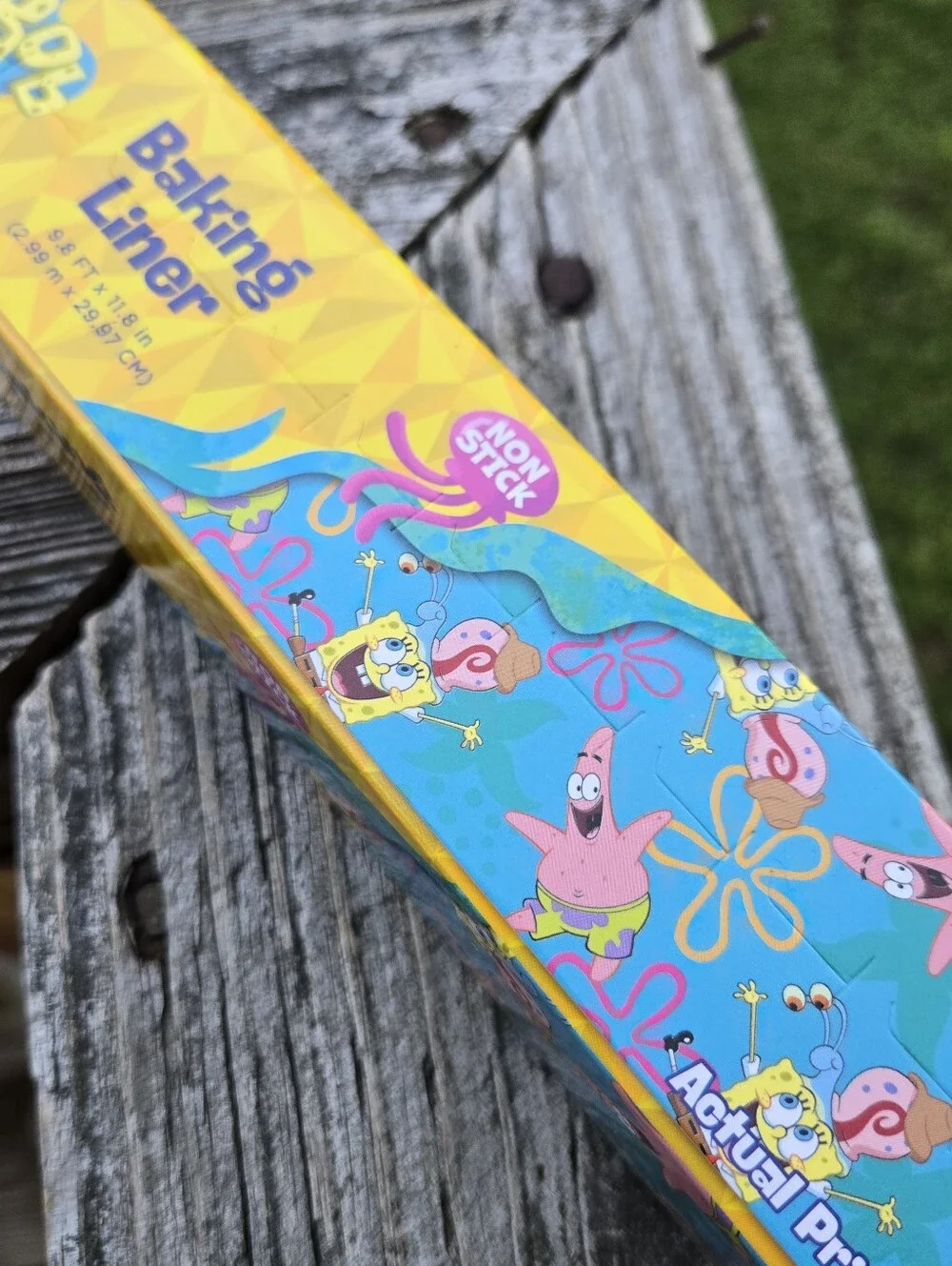 Pick One Cartoon Character Baking Liners - SpongeBob, Stitch, Garfield, Smurfs